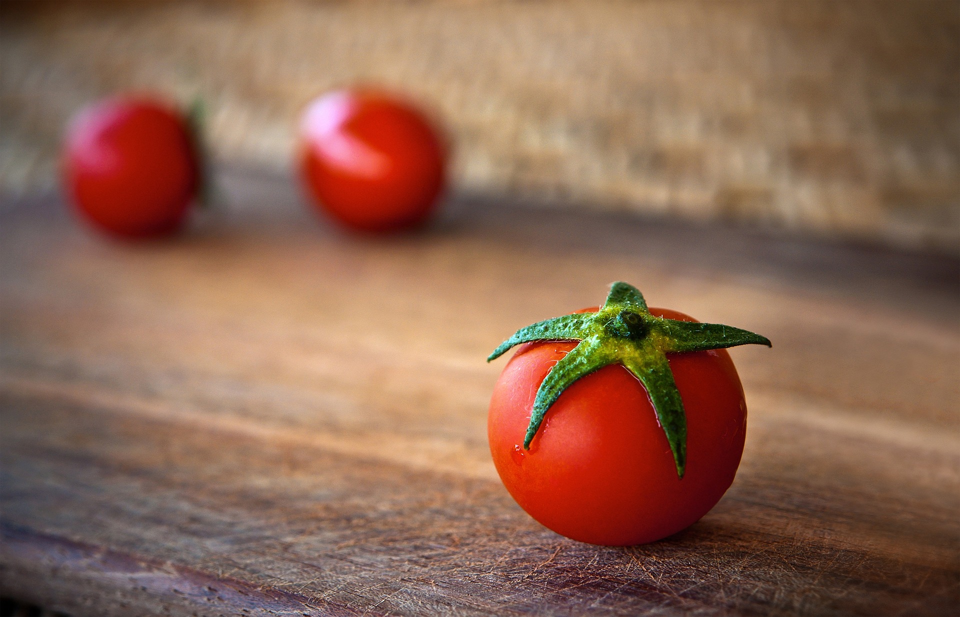 astuce anti points noirs tomate